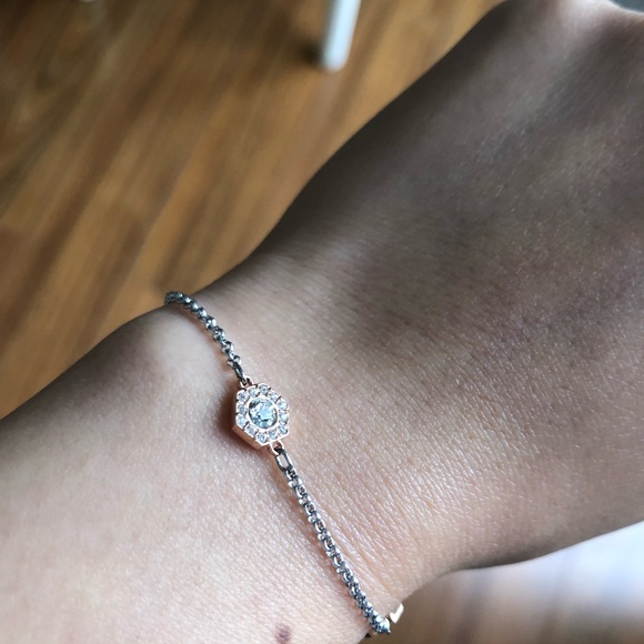 SWAROVSKI | Rose gold and silver magnetic clasp bracelet - Picture 1 of 4